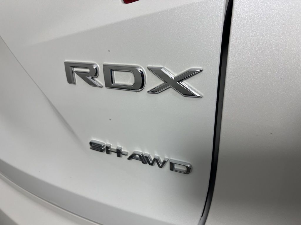Thumbnail: 2024 Acura RDX - 18