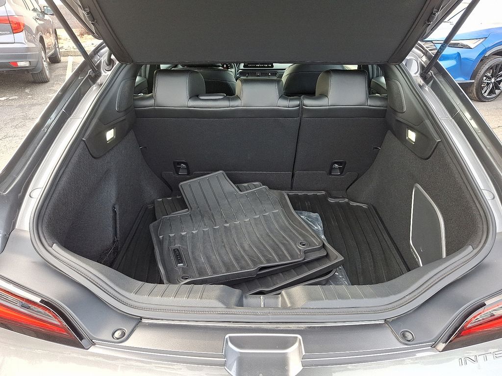 Thumbnail: 2025 Acura Integra - 30