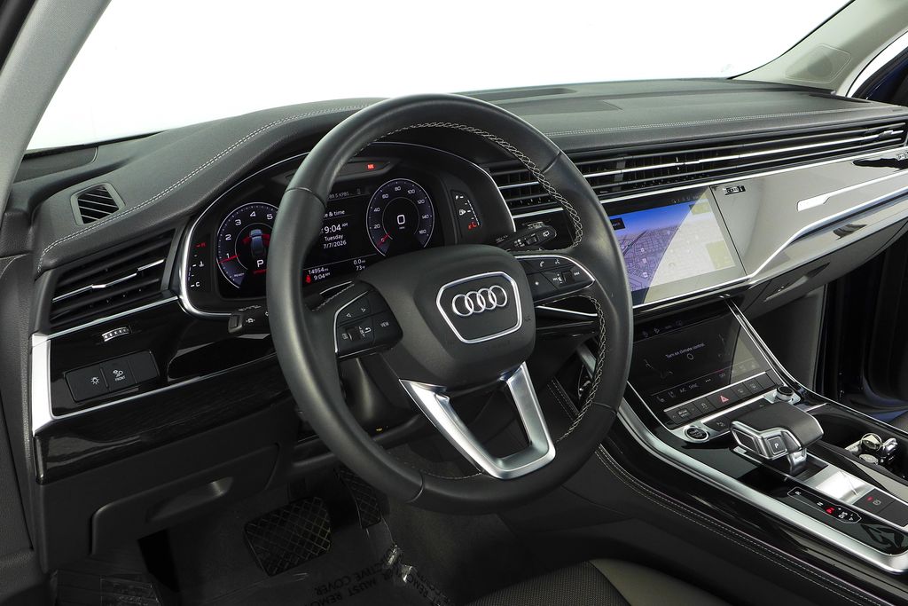 Thumbnail: 2025 Audi Q7 - 32