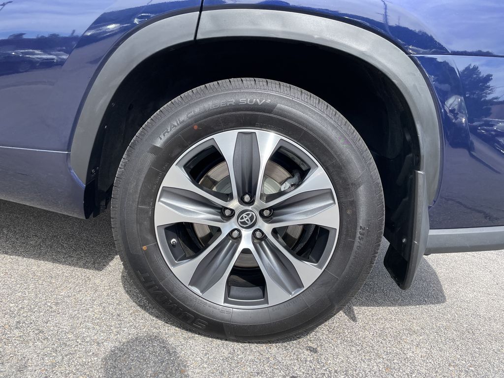 Used 2022 Toyota Highlander SUV