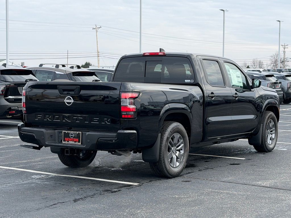 View vehicle photo 4