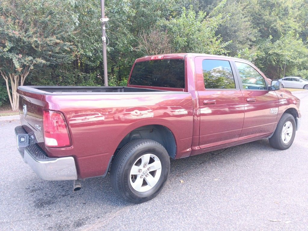 2021 Ram 1500 Classic SLT 10