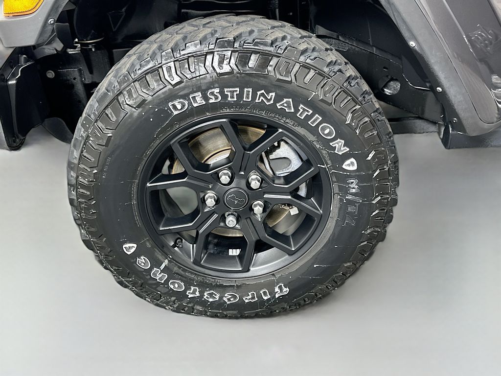 Thumbnail: 2024 Jeep Gladiator - 30