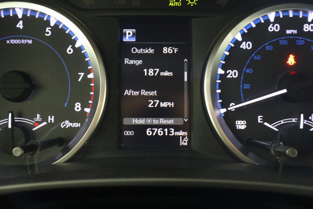 Thumbnail: 2018 Toyota Highlander - 18