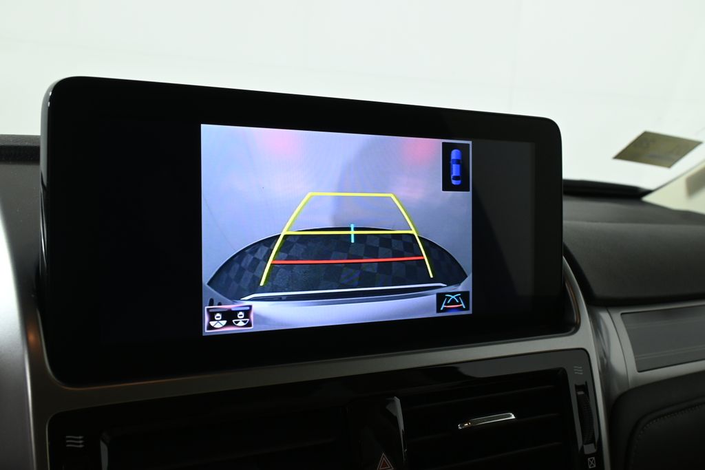 Thumbnail: 2022 Lexus GX - 25