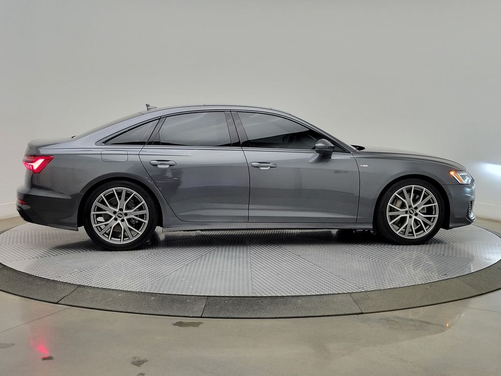 Thumbnail: 2022 Audi A6 - 6