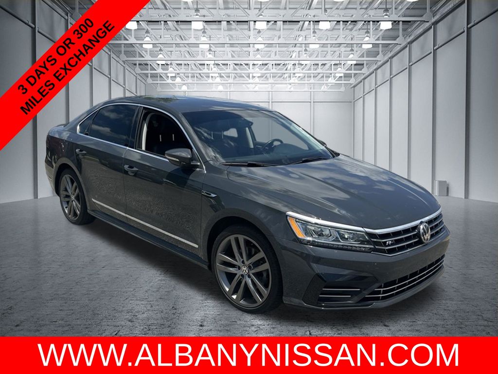 2017 Volkswagen Passat 1.8T R-Line