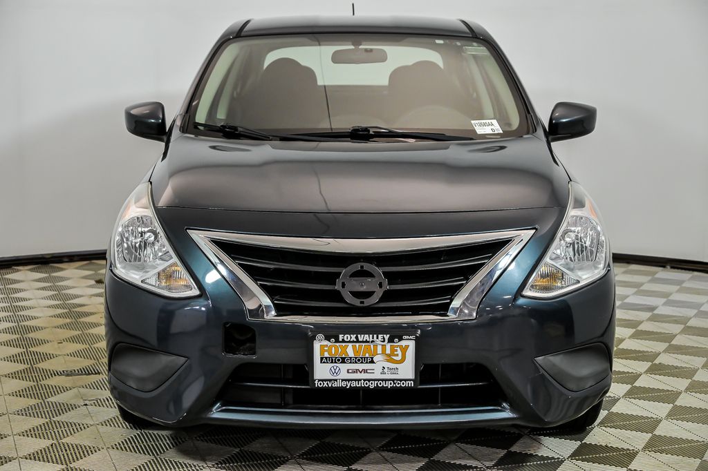 View vehicle photo 4