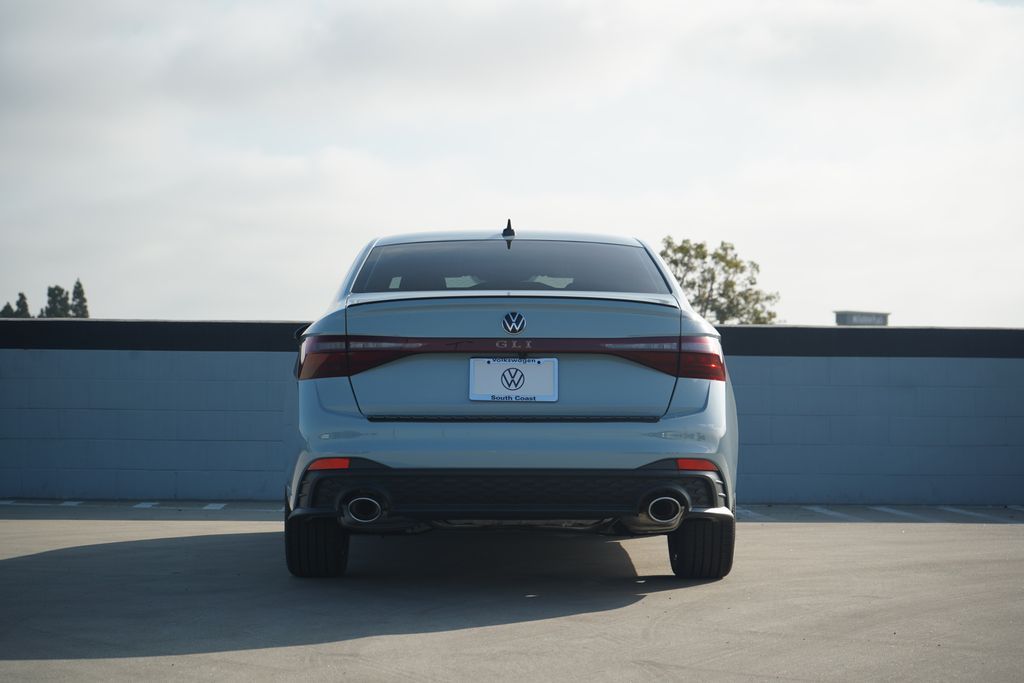 Thumbnail: 2026 Volkswagen Jetta - 4