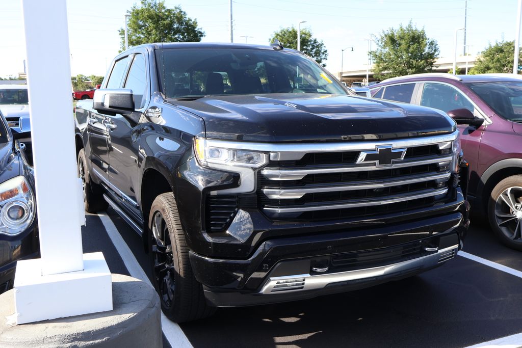 Thumbnail: 2024 Chevrolet Silverado 1500 - 3