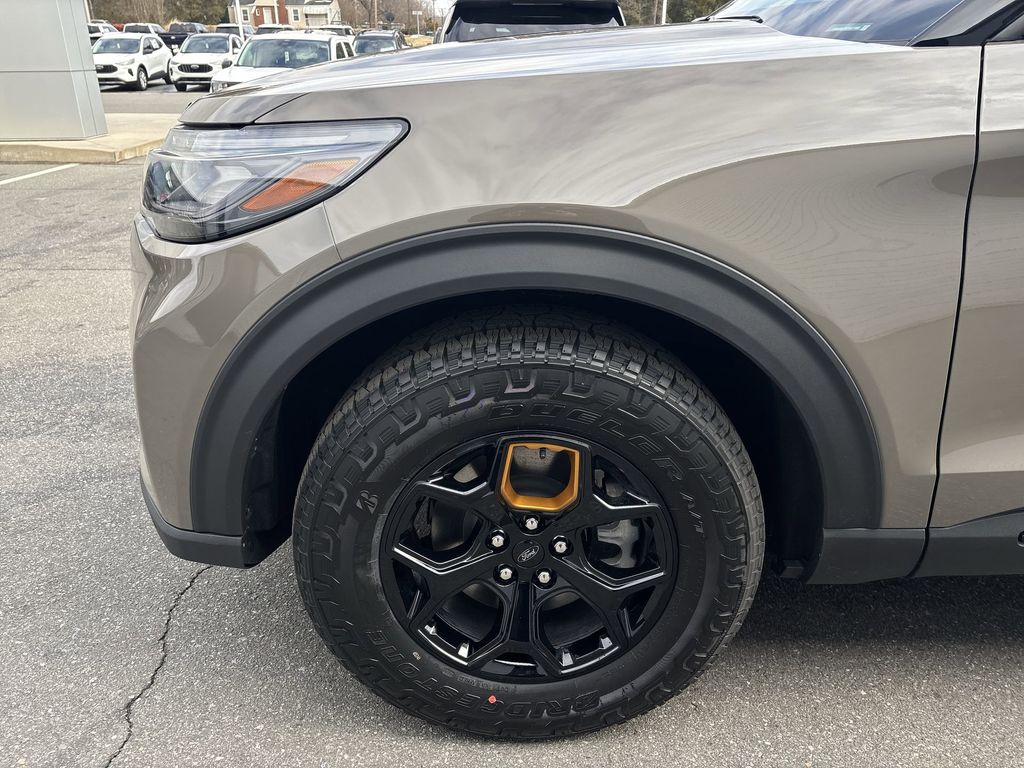 New 2026 Gray Ford Tremor image 19