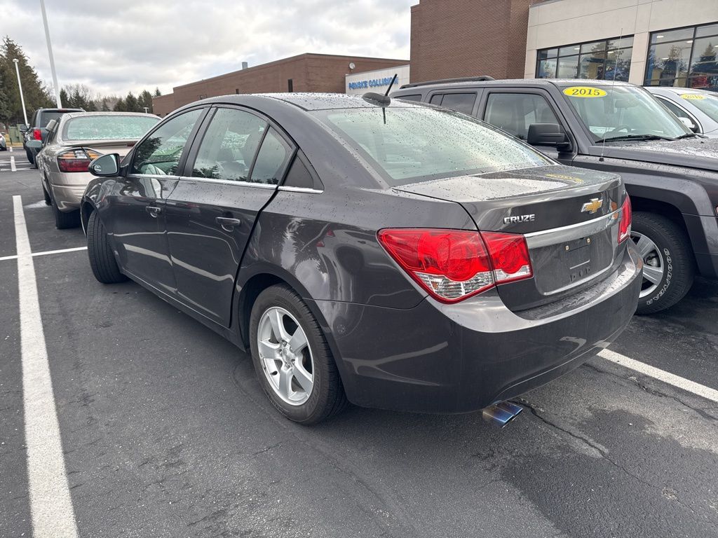 2015 Chevrolet Cruze LT 2