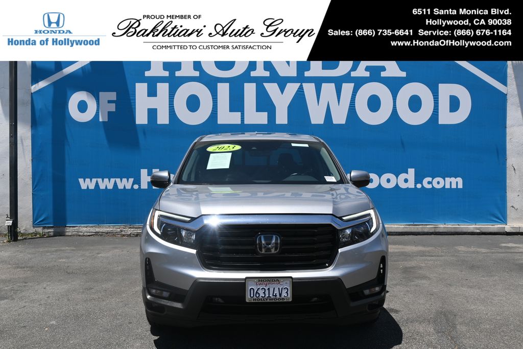 Lunar Silver Metallic 2023 Honda Ridgeline Pickup Truck All-Wheel Drive 9-Speed Automatic