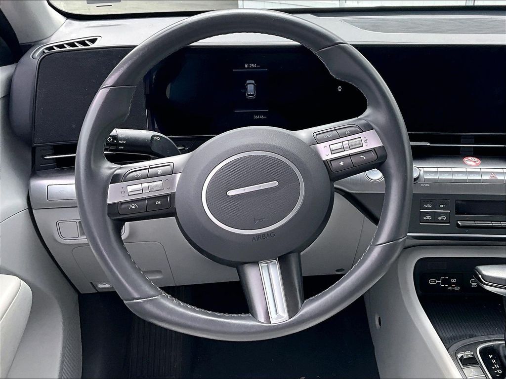 2025 Hyundai Kona — photo 17