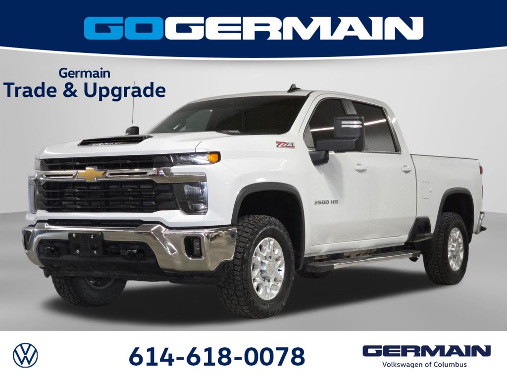 Summit White 2024 Chevrolet Silverado 2500HD LT Crew Cab 4WD Pickup Truck Four-Wheel Drive Automatic