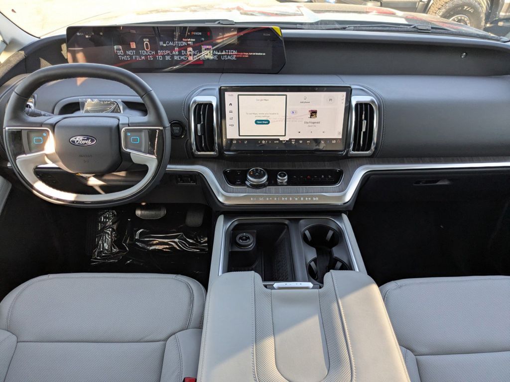 2025 Ford Expedition Platinum MAX