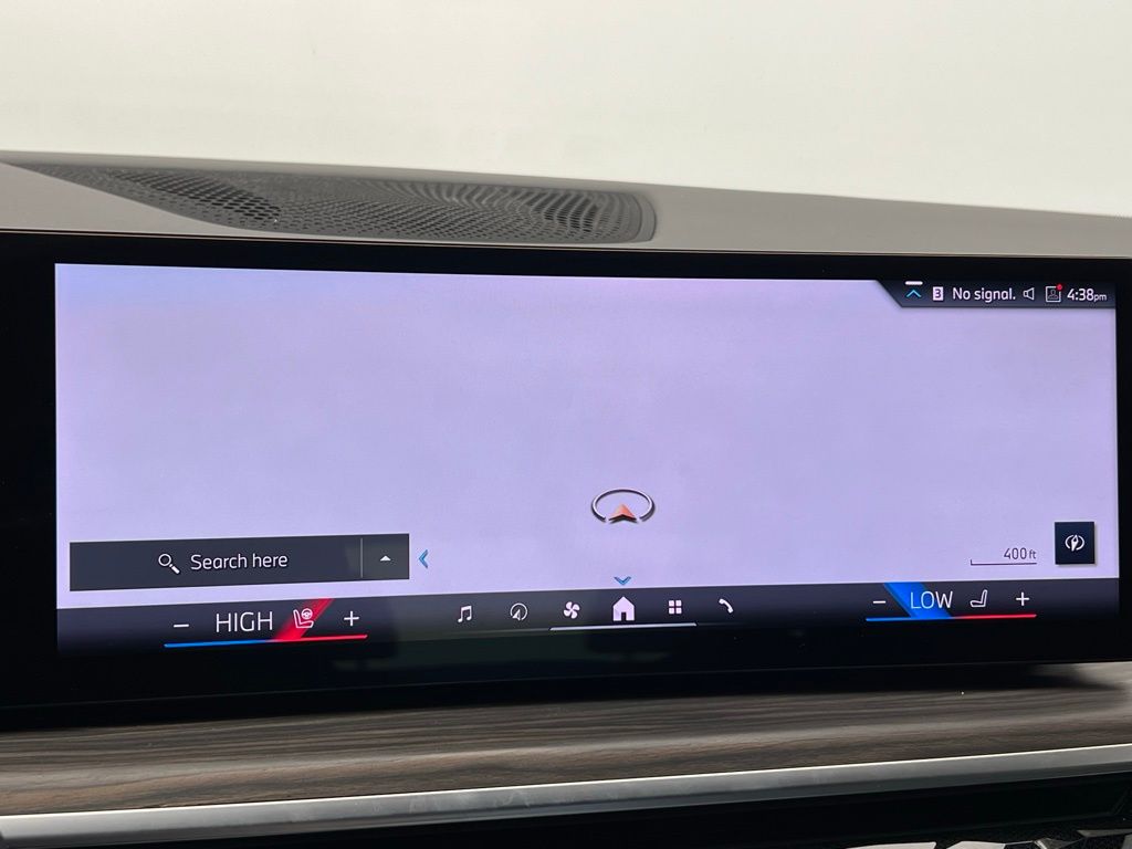 Thumbnail: 2024 BMW X7 - 14