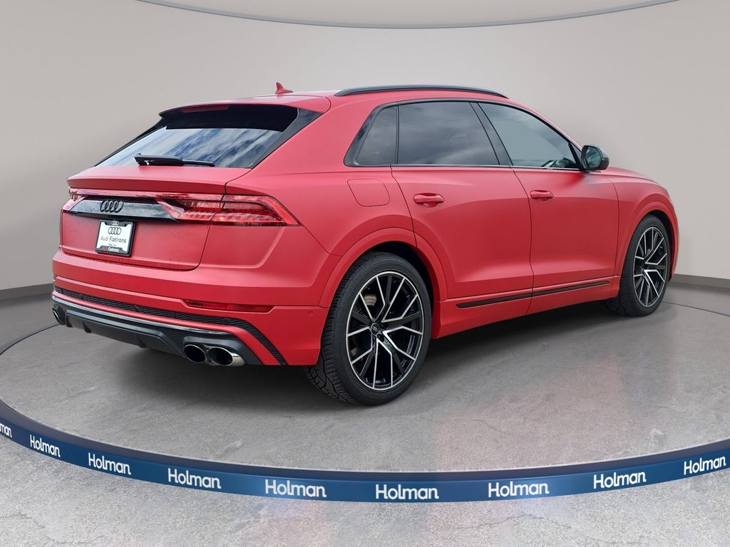 Used 2023  Audi 4.0T Prestige image 6