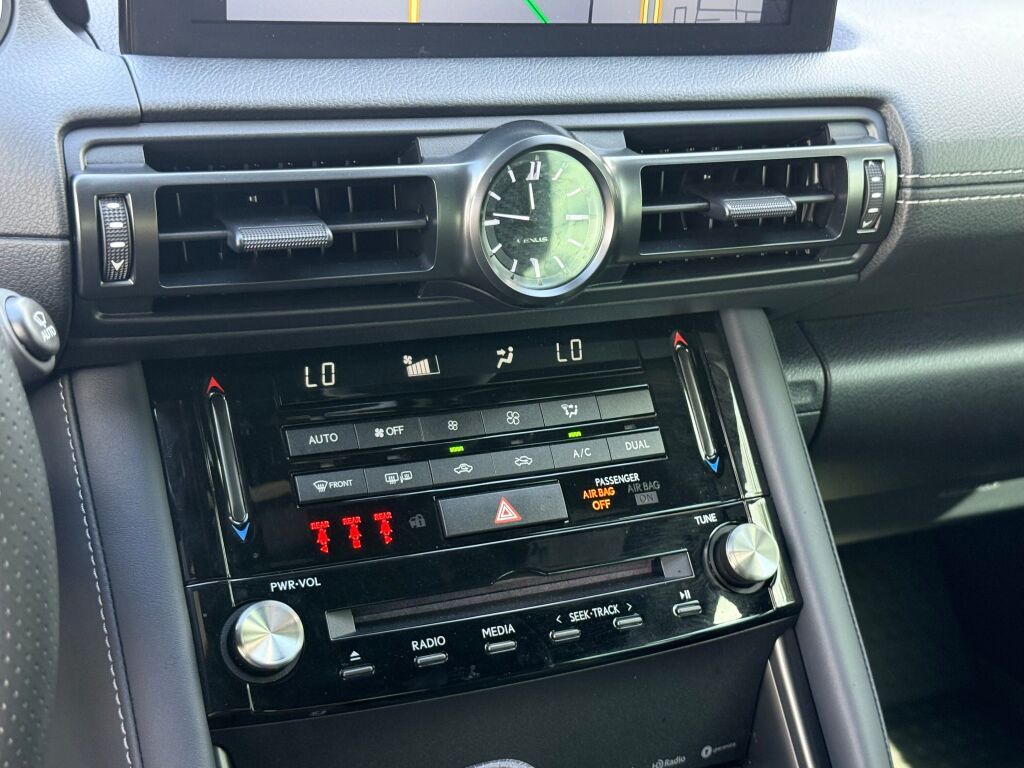 Thumbnail: 2023 Lexus IS - 25