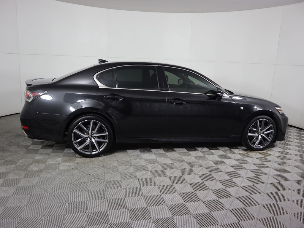 Thumbnail: 2017 Lexus GS - 4