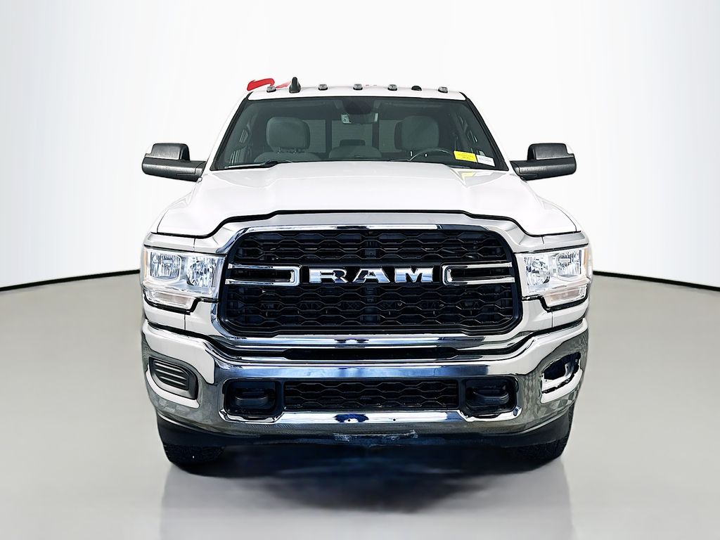 Used 2022 White Ram Tradesman image 2