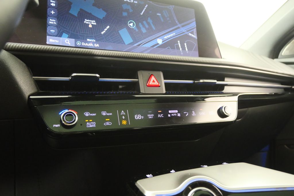 Thumbnail: 2022 Kia EV6 - 26