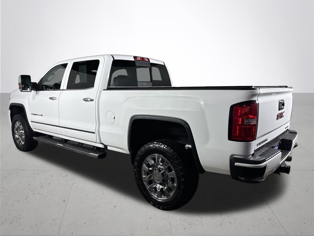 2019 GMC Sierra 2500HD Denali