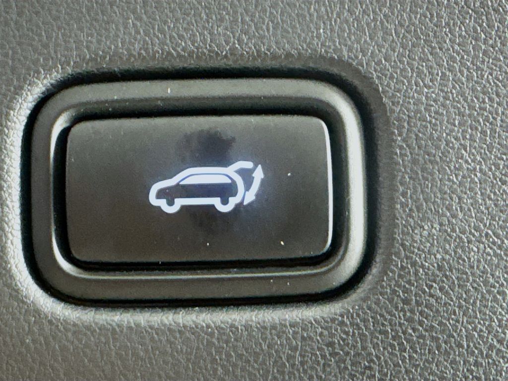Used Car 2023 Hyundai Tucson Hybrid  Limited For Sale Under $30,000 In Austin, Texas