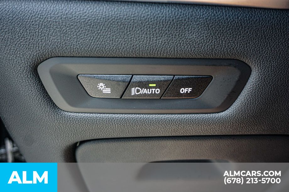 Used 2026 Black BMW sDrive40i image 47