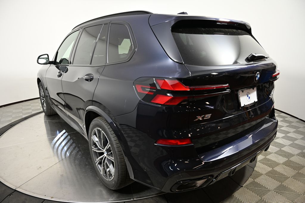 Thumbnail: 2026 BMW X5 - 3