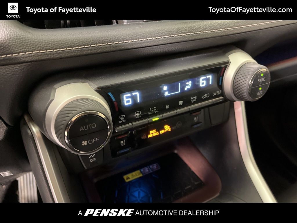 Thumbnail: 2024 Toyota RAV4 - 32