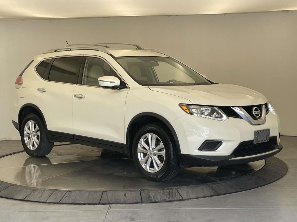 2016 Nissan Rogue SV White at Grove City Ford