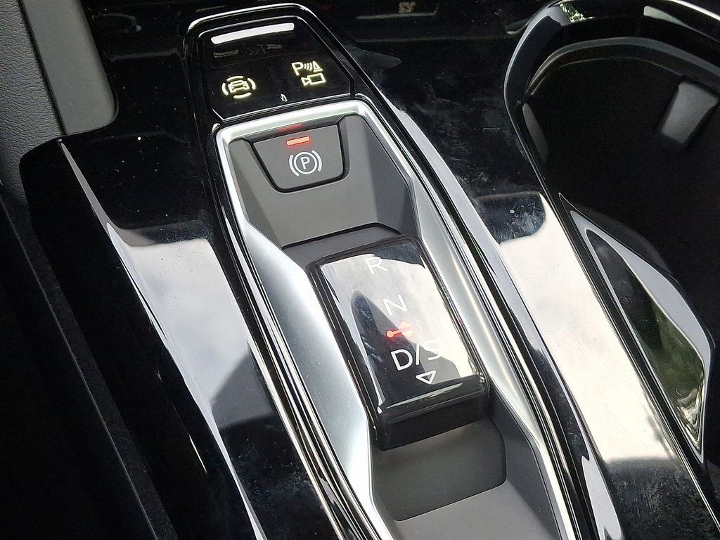 Thumbnail: 2025 Audi Q5 - 7