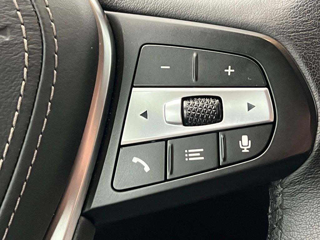 Thumbnail: 2023 BMW X5 - 18