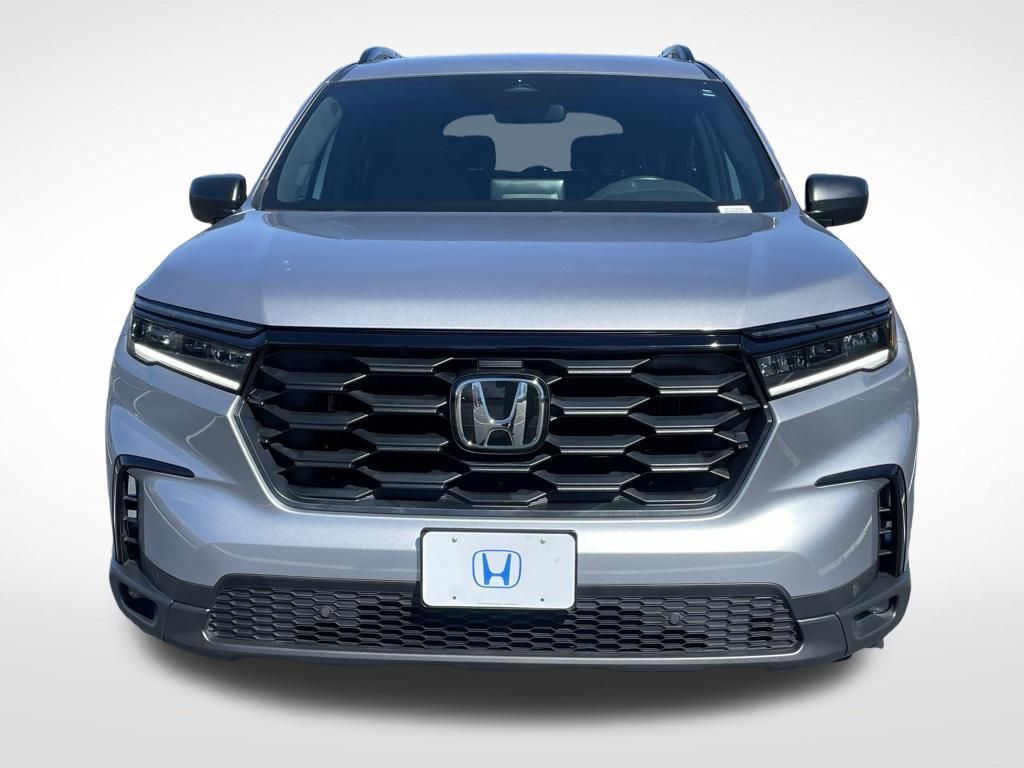Thumbnail: 2025 Honda Pilot - 9