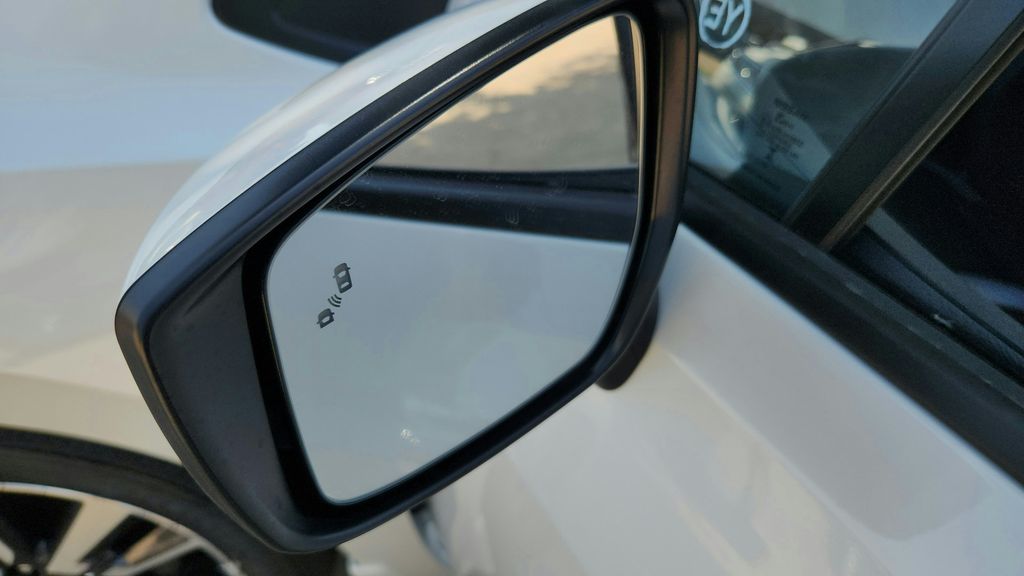 2025 Nissan Versa
