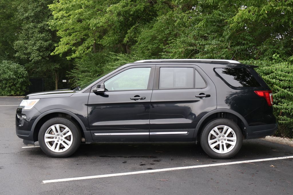 Thumbnail: 2018 Ford Explorer - 4