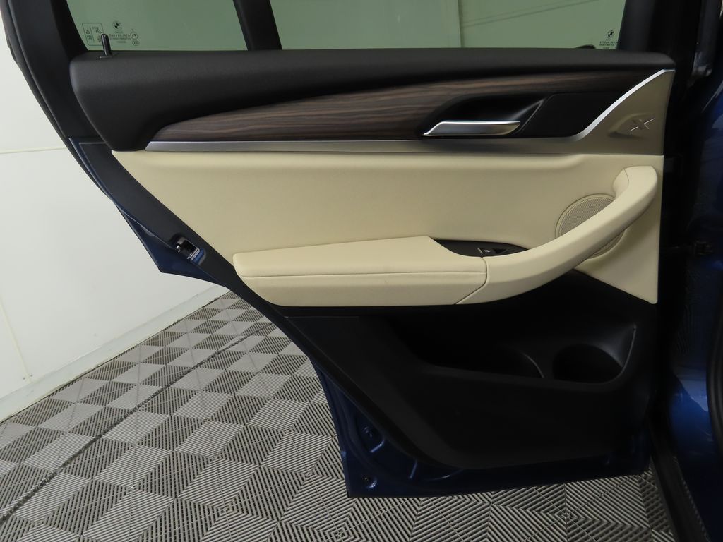 Thumbnail: 2019 BMW X4 - 27