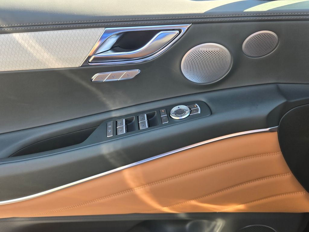 2026 Genesis GV80 - $81,953