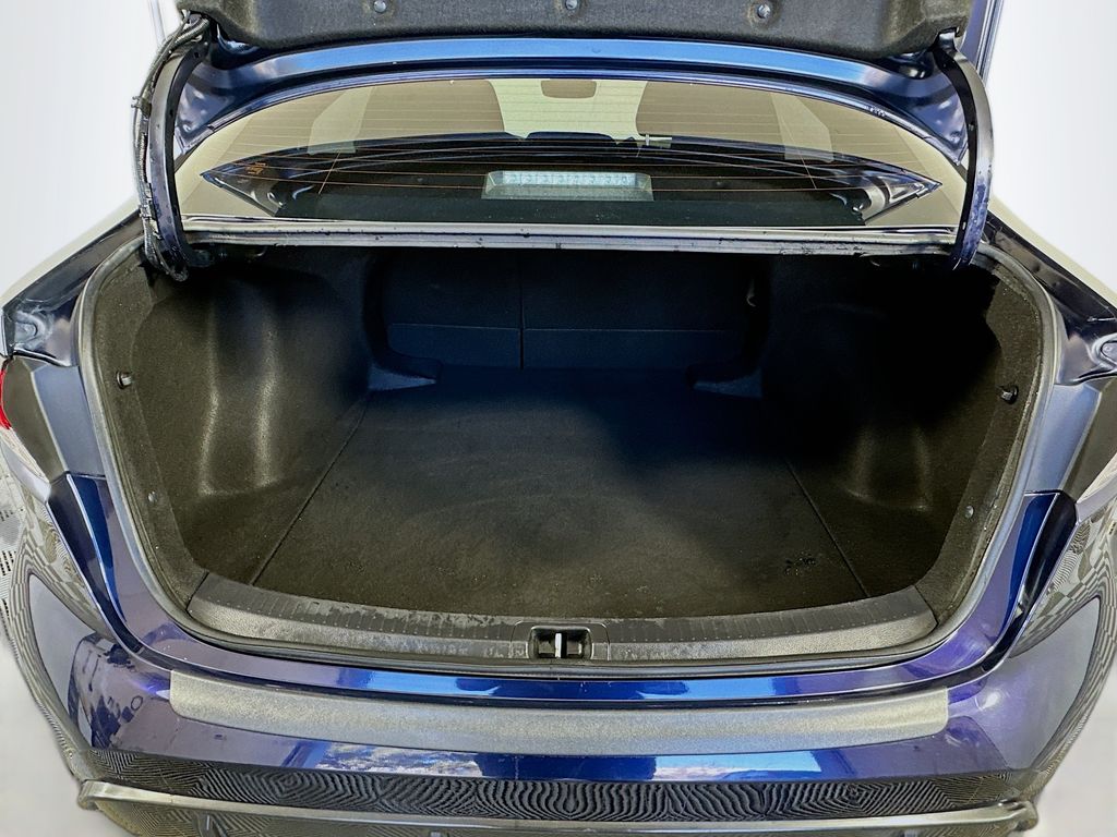 Thumbnail: 2024 Toyota Corolla - 24