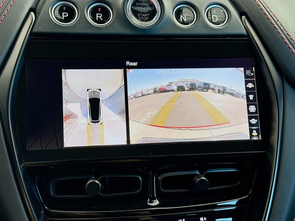 Thumbnail: 2021 Aston Martin DBX - 15