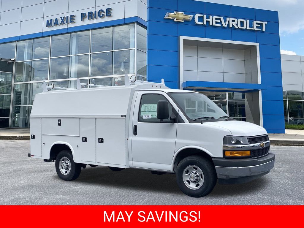 2025 Chevrolet Express 3500 139" WB's photo