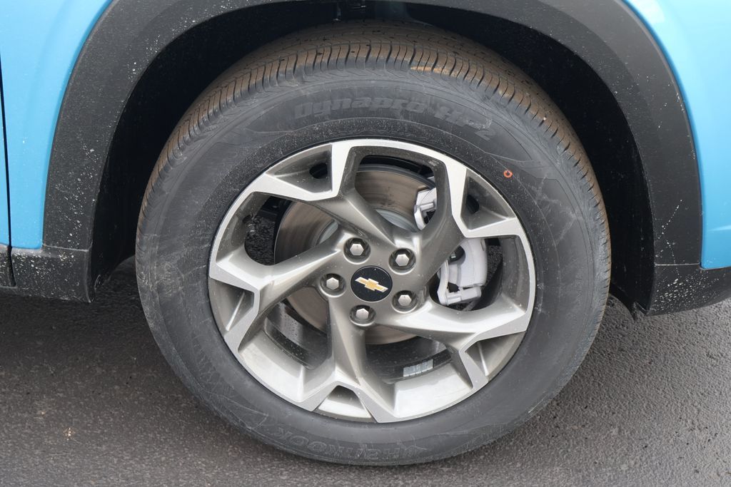 Thumbnail: 2026 Chevrolet Trax - 11