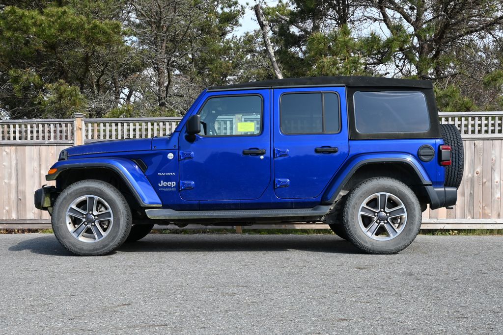 2019 Jeep Wrangler Unlimited Sahara 2