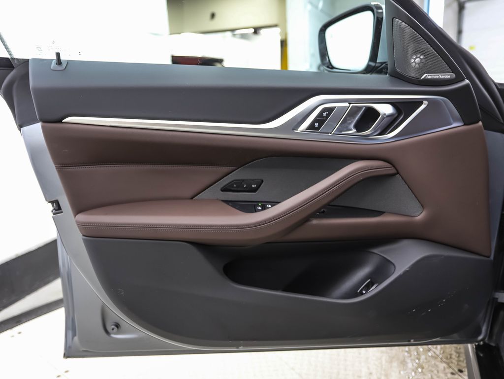 Thumbnail: 2026 BMW 4 Series - 9