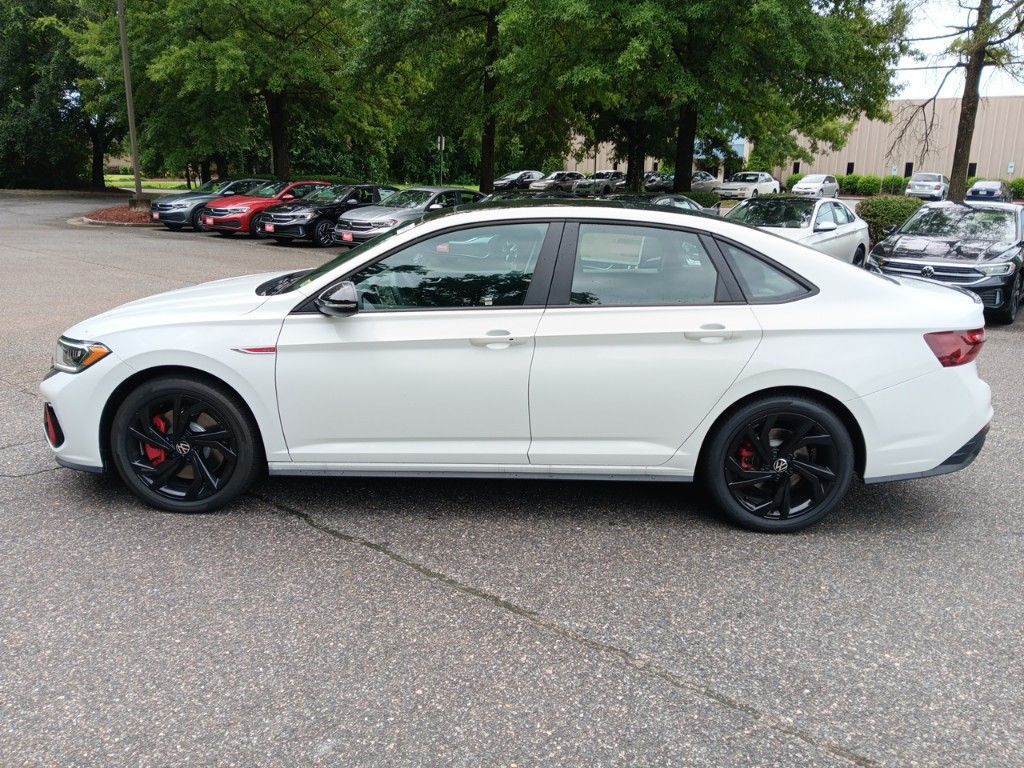 2024 Volkswagen Jetta GLI 2.0T Autobahn 2