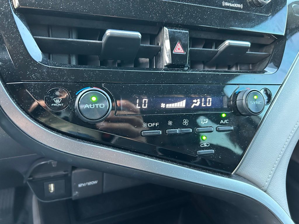 Thumbnail: 2023 Toyota Camry - 26