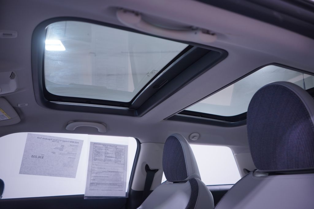 Thumbnail: 2025 MINI Cooper - 8