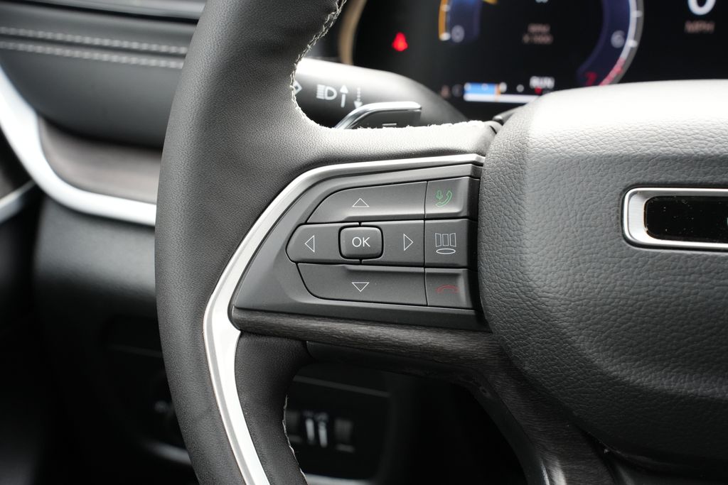 2026 Jeep Grand Cherokee Altitude - 6