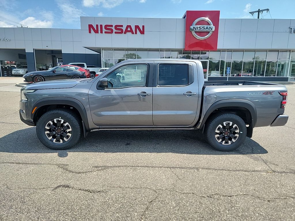 2024 Nissan Frontier PRO-4X 2